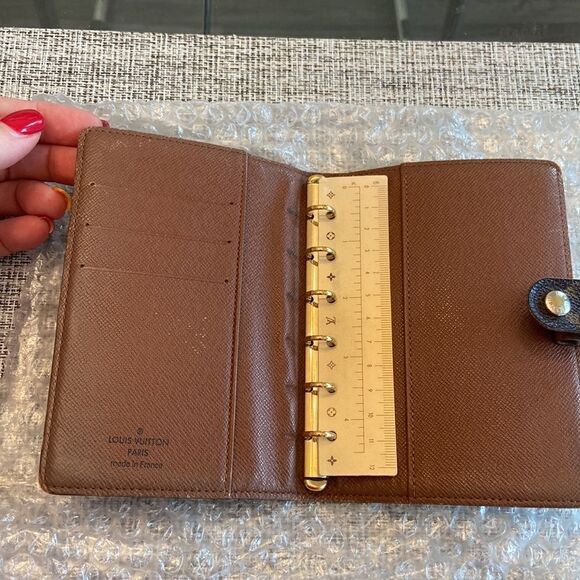 Louis Vuitton Mini Agenda Monogram cover - Picture 4 of 14